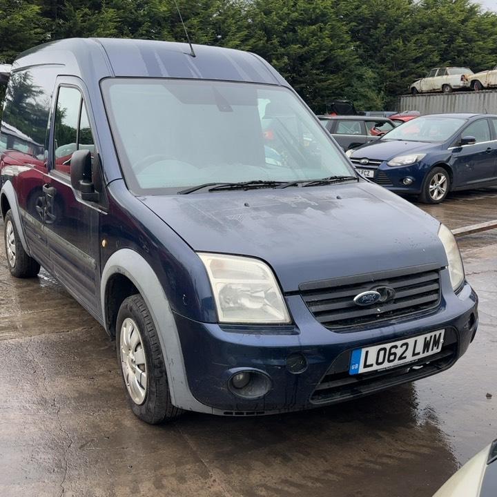 FORD TRANSIT CONNECT 90 T230 TREND