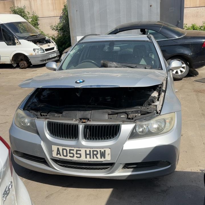 BMW 320I SE TOURING