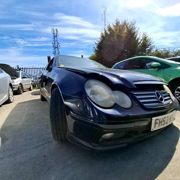MERCEDES C200 KOMPRESSOR SE AUTO