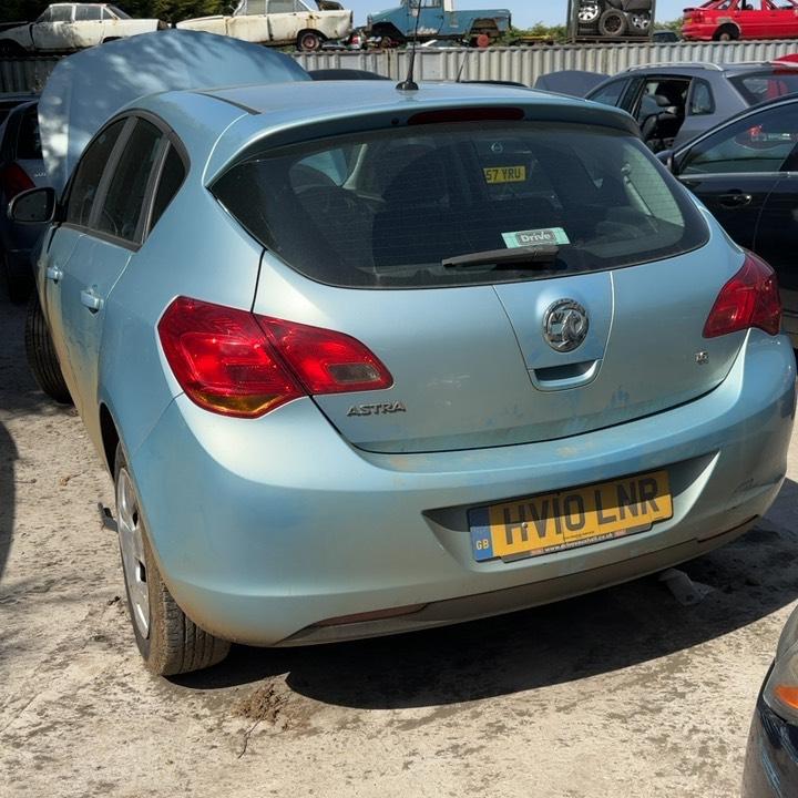 VAUXHALL ASTRA EXCLUSIV 113