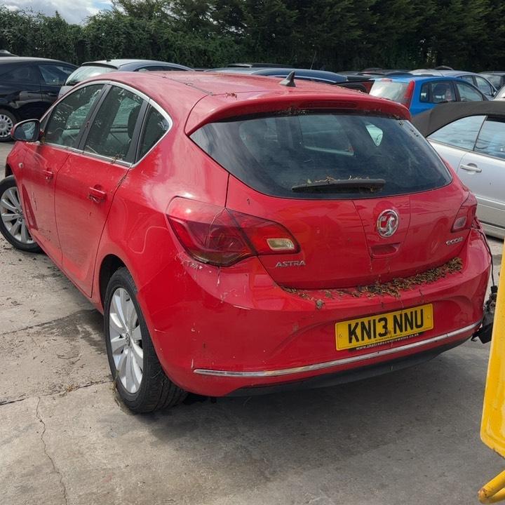 VAUXHALL ASTRA TECH LINE CDTI ECOFLX SS