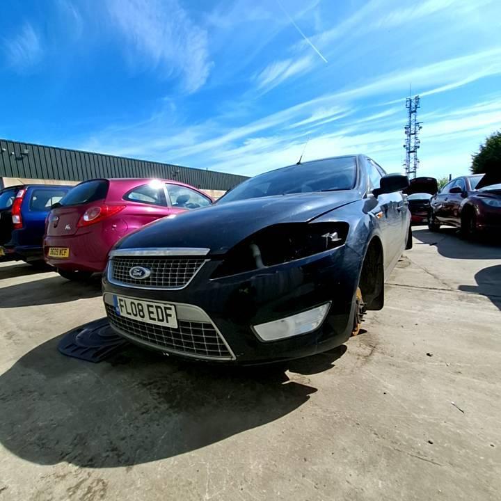 FORD MONDEO TITANIUM