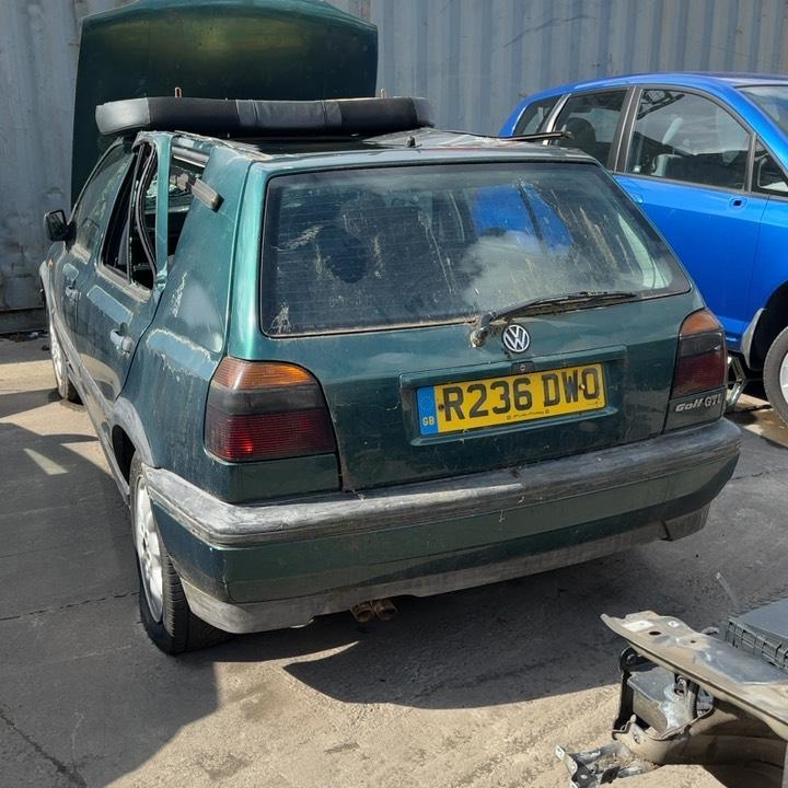 VOLKSWAGEN GOLF GTI