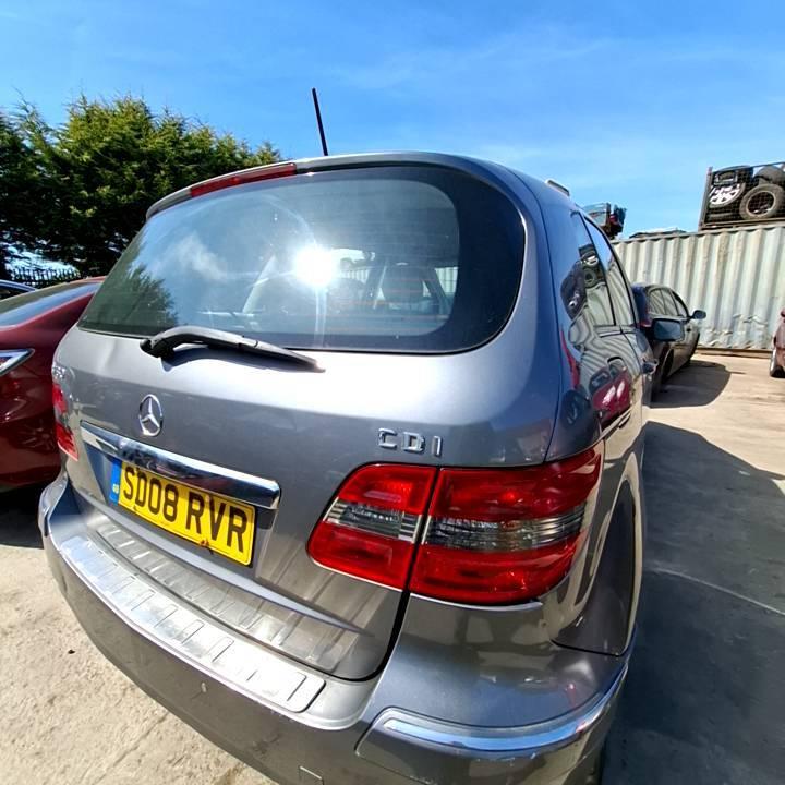 MERCEDES-BENZ B180 SPORT CDI AUTO