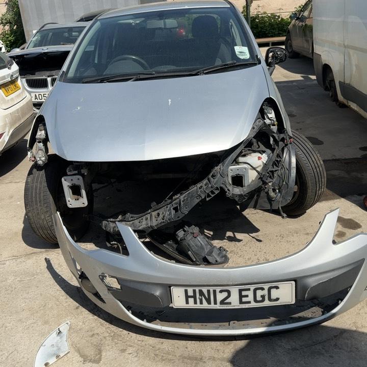 VAUXHALL CORSA SXI AC
