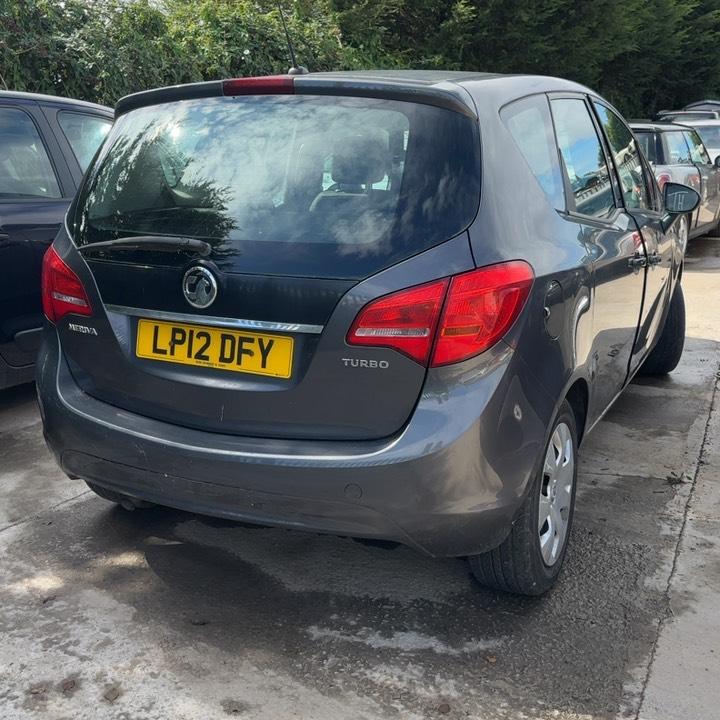 VAUXHALL MERIVA EXCLUSIV TURBO AC