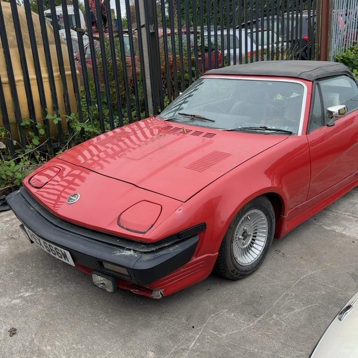 TRIUMPH TR7 CONVERTIBLE