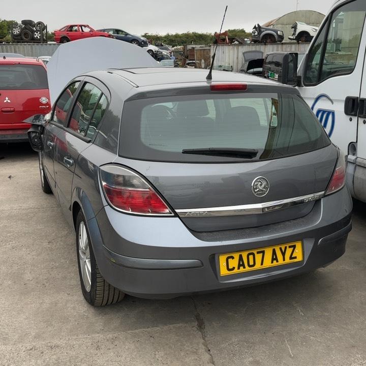 VAUXHALL ASTRA SXI CDTI 100