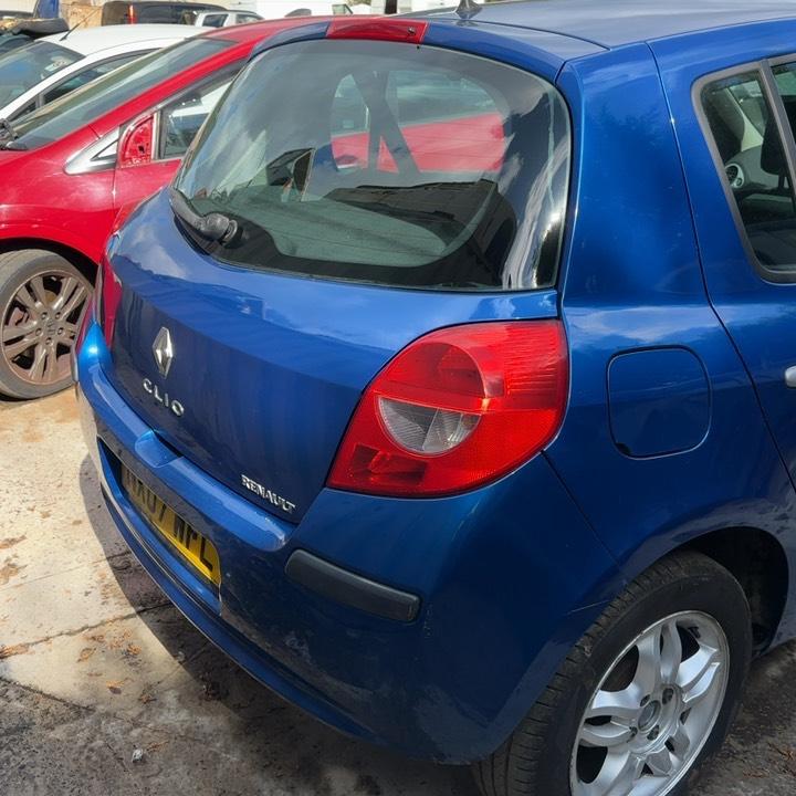 RENAULT CLIO DYNAMIQUE